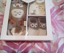 baby gift box NEW