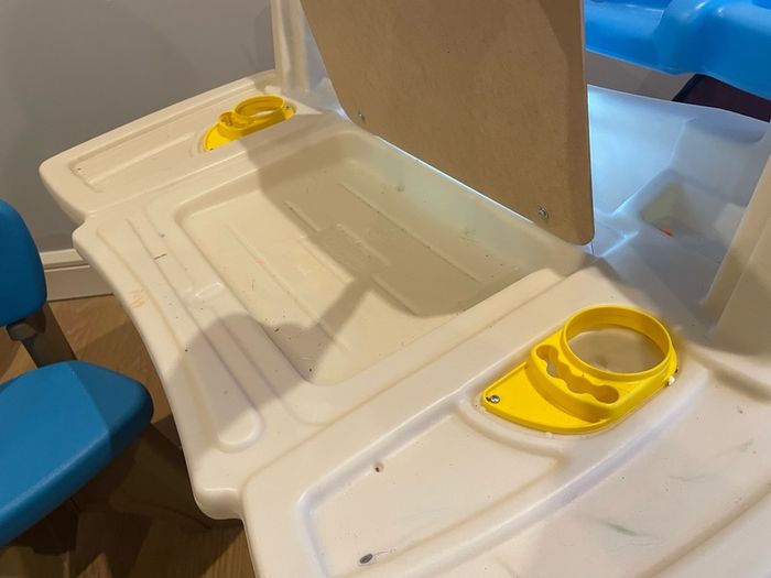Fisher Price Step 2 Art Desk