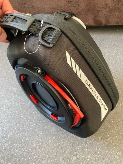 GIVI ST602 Tanklock Tank Bag for Motorcycles Moto Bag