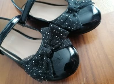 Girl's shoes,NEW, size 13