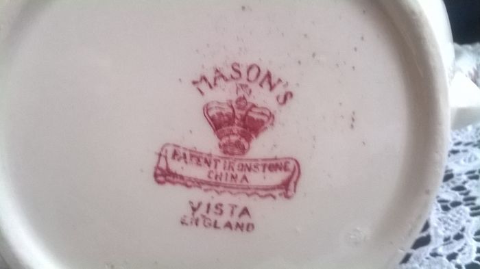 Vintage MASON'S Patent Ironstone China 50 oz Pitcher with Rope Edge in the Red & White VISTA Pattern