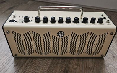 Yamaha THR10 v1 Guitar Amp + Case