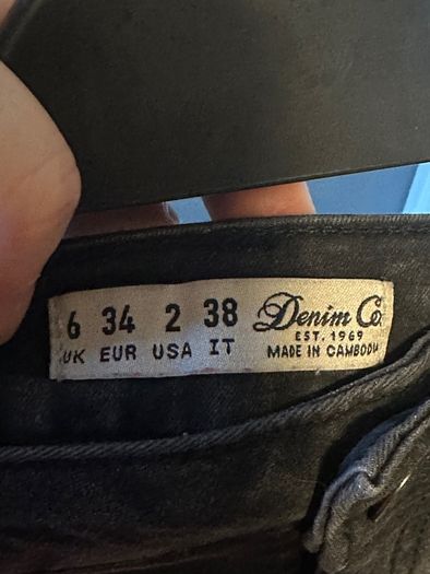 PENNYS Black denim shorts Size 6