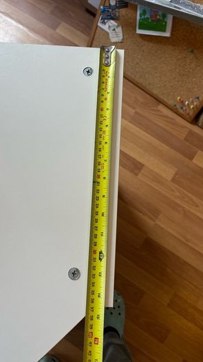 kitchen cabinet upper corner