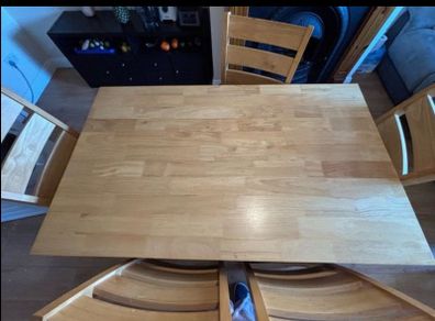 Dinning table and 6 chairs (5ft).