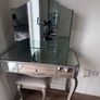 mirrored vanity table Image 2