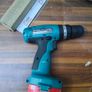 Makita Screw Guns plus charger Image 2
