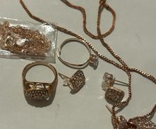 cosmetic jewellery