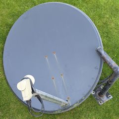 Satellite TV Dish 100/80cm , Bracket and 4-Port LNB FREE