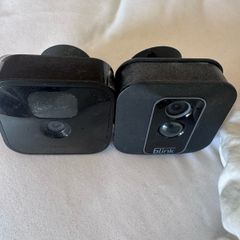 2 blink outdoor security camera ( delivered)