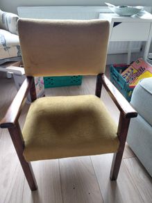 Child chair