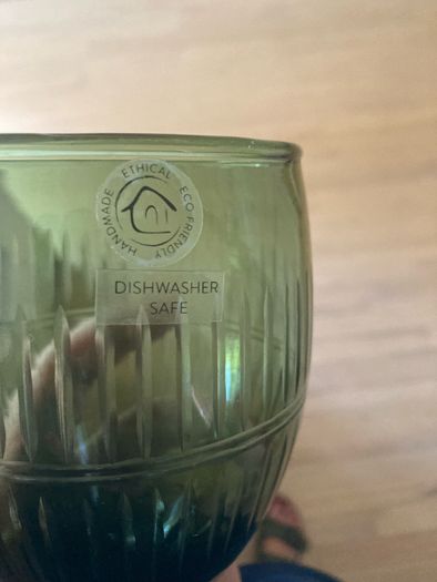 NEW Green glasses set