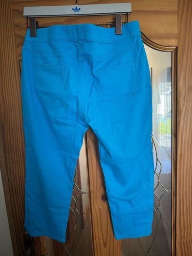 BNWT Dunnes Stores blue crop stretchy jeggings for women size UK14 EU42 Postage included