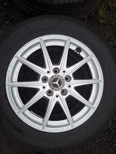 16" Genuine Mercedes Alloys with tyres