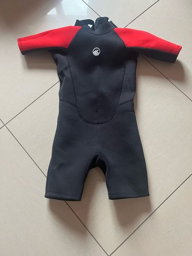 Wetsuit