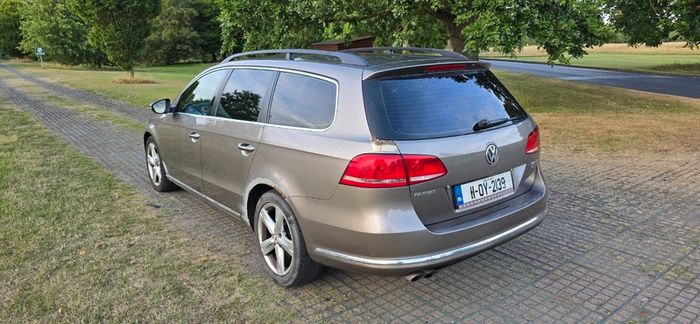 Vw passat 2011 long mileage.