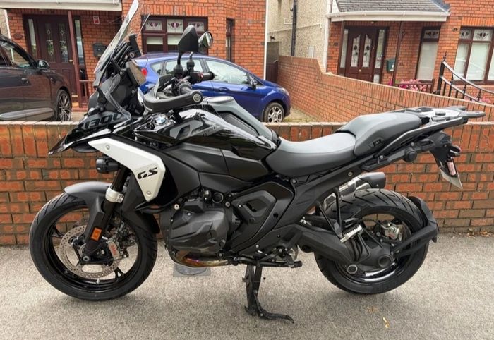 BMW GS 1300 Spoked wheels Sought