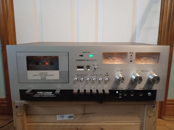 Akai GXC-730D stereo tape deck hifi audio cassete golden era