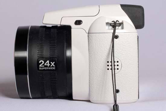 Digital Camera - Fujifilm Finepix S4200 - Hdmi - 14.mp - 24x Optical, White