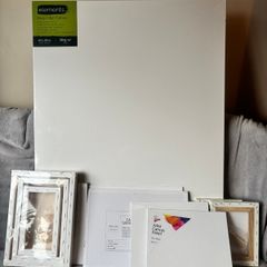Artist canvases and panels for oil or acrylic painting