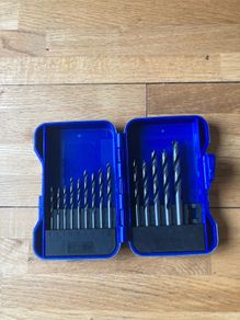 Wood drill bills in box