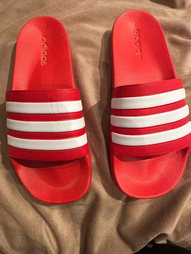 Adidas flats