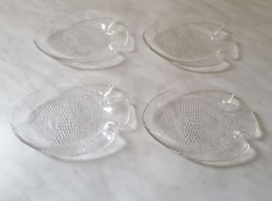 4 Small Fish Plates