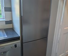 Bosch 300l Fridge Freezer Silver