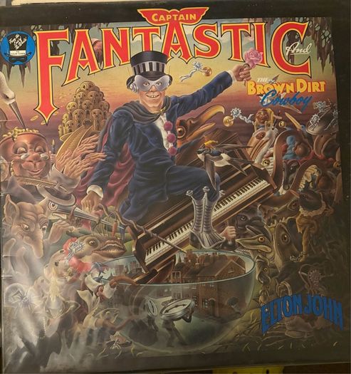 Elton John Captain Fantastic 1975 UK Vinyl LP with Original Lyric Booklet