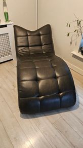 French Chaise in almost brand new condition