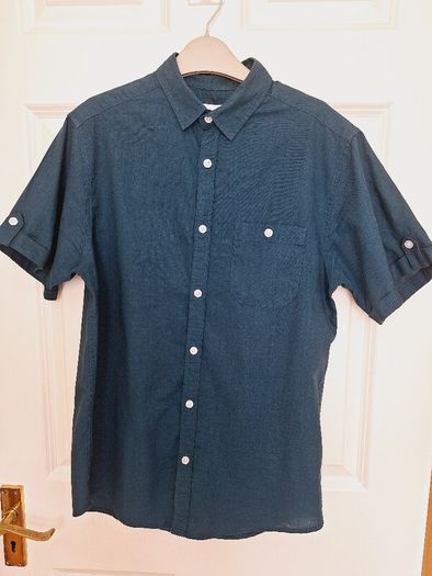Green Short Sleeve Shirt - Small