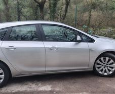 2013 Vauxhall Astra