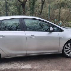 2013 Vauxhall Astra