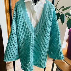 long v-neck turquoise jumper
