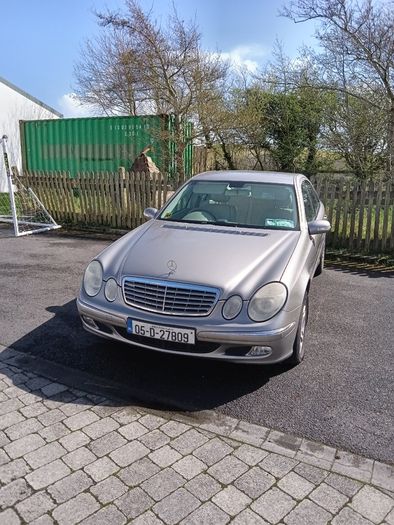 2005 Mercedes-Benz E-Class