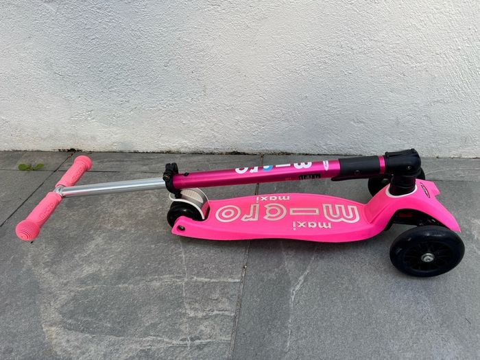 Micro Maxi foldable scooter
