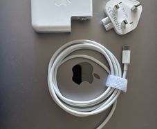 Apple 61 watt USB-C power adapter new plug and cable  m