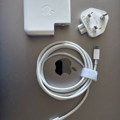 Apple 61 watt USB-C power adapter new plug and cable  m