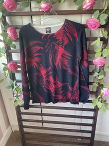 jumper 100% cashmere jumper navy and red size medium Irish design kdk