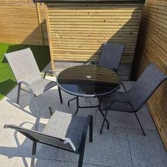 garden table