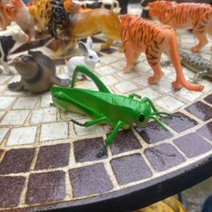 toy animals - plastic approx 30