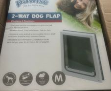 Pawise 2 Way Dog Flap Medium (M) Brand New