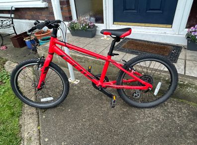 Giant ARX 20 kids bikes - 2 for sale hardly used immaculate condition