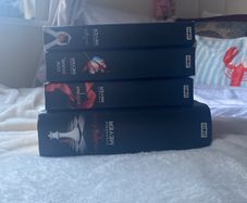 Full Twilight Saga Book Collection Offers Accepted