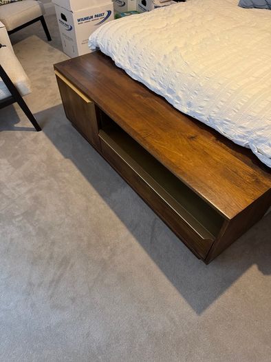 Sideboard