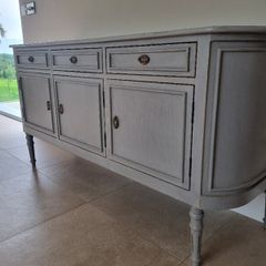Sideboard