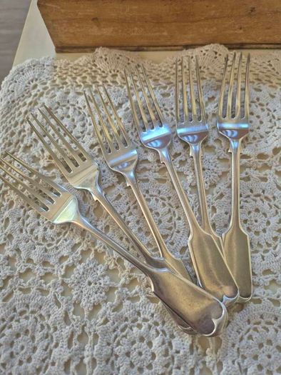 Vintage Plated Pastry Forks