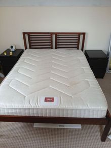Double bedframe & matress