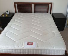 Double bedframe & matress