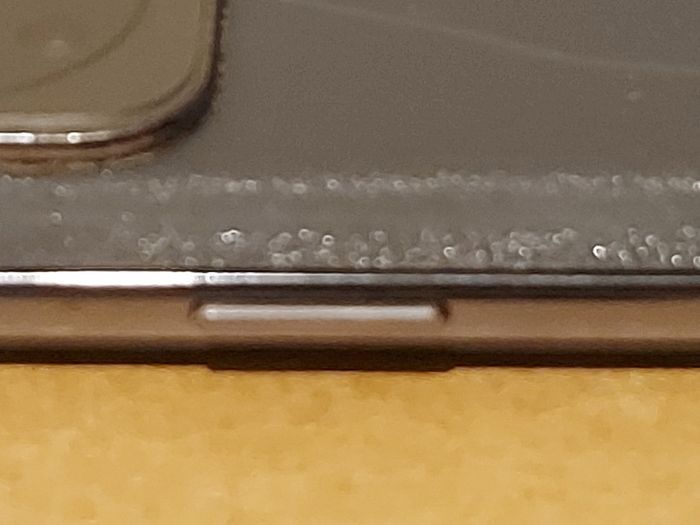 OnePlus Nord 2T, not powering on, for parts or repair, 128GB